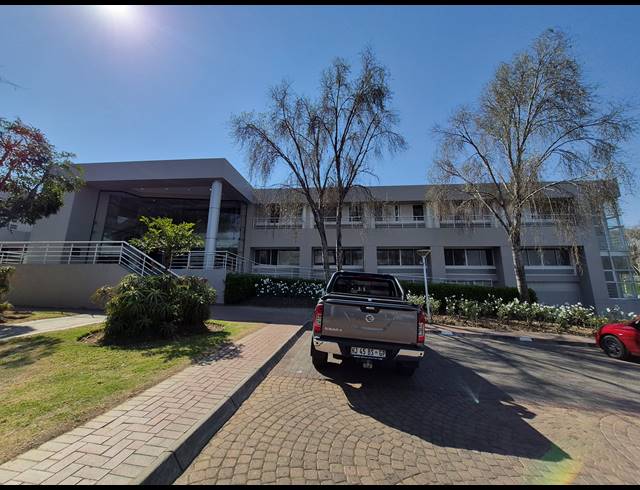 686M² OFFICE TO LET IN WOODMEAD